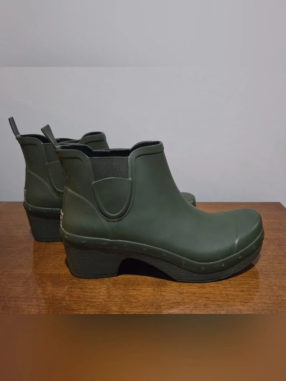 Dansko Women's Rosa Green Platform Rain Boot. Size 41, US 10.5-11